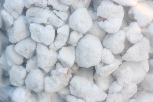 Chunky perlite size - 4,, hand